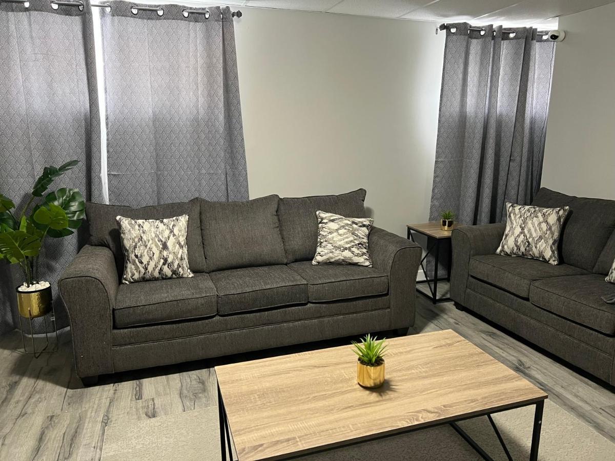 Cozy Modern And Lavish 1 Bedroom Basement Suite Winnipeg Ngoại thất bức ảnh